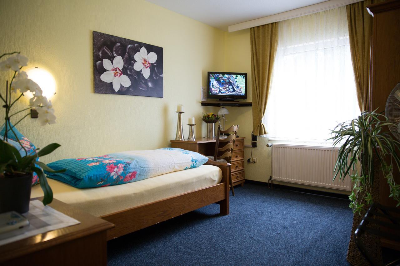 Hotel Zur Bruecke 크레펠트 외부 사진